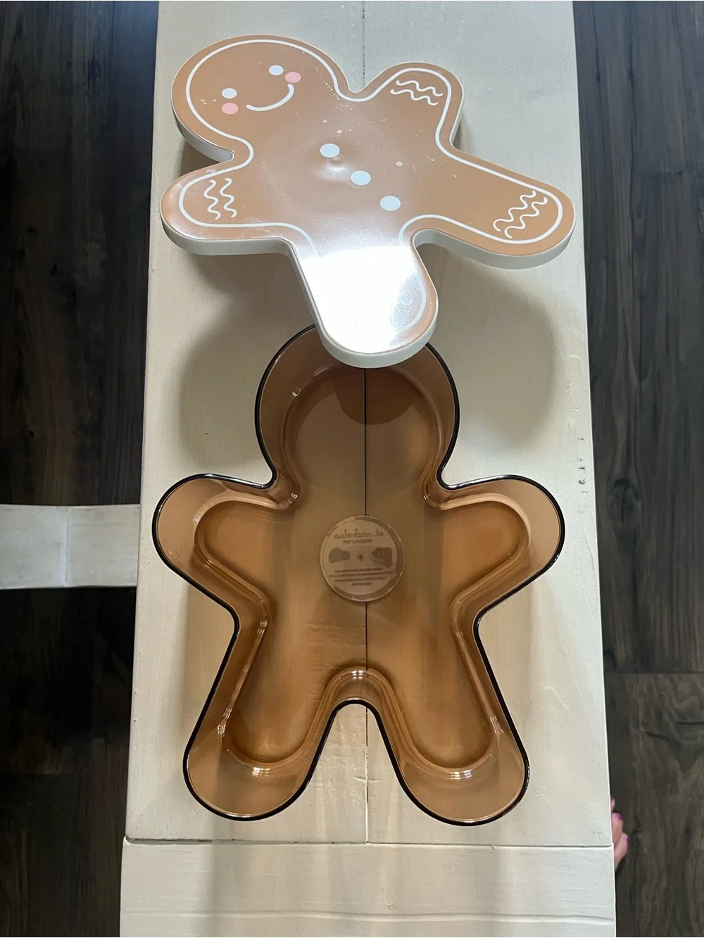 Gingerbread Man Holiday cookie bin - Unbranded